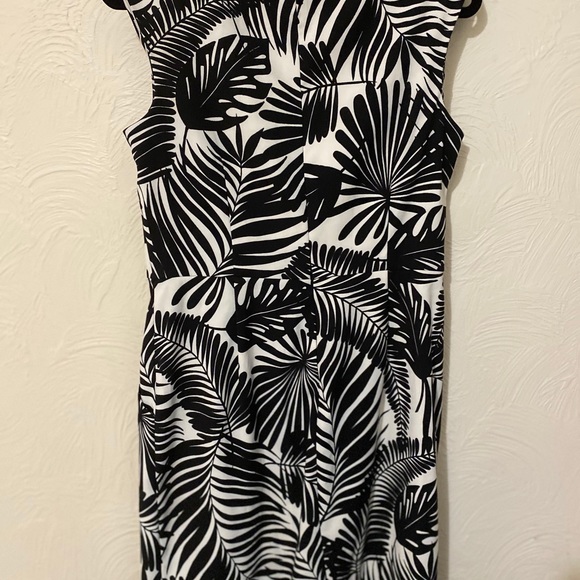 Maggy London size 10 - Picture 4 of 5